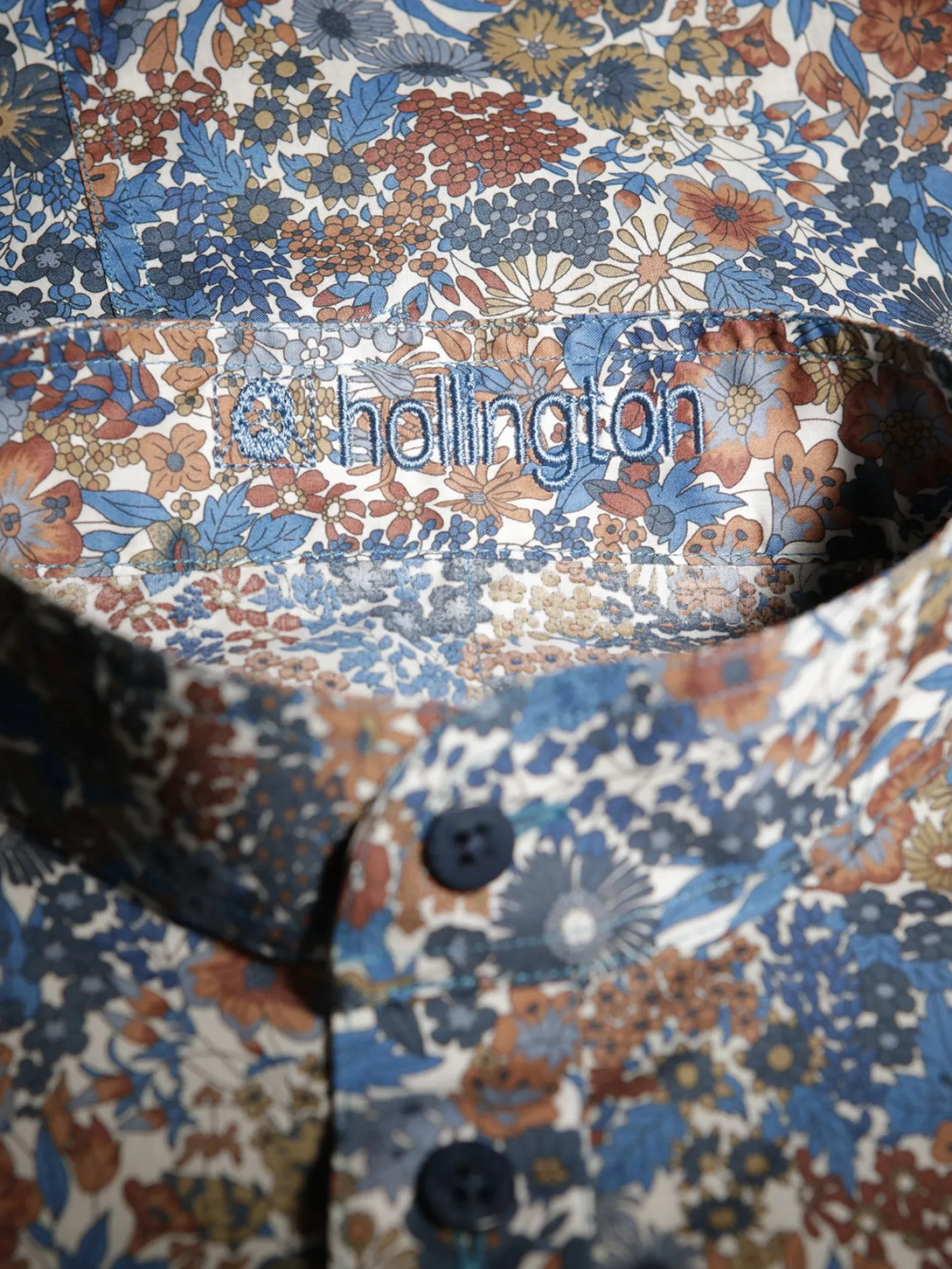 chemise_col_mao_en_coton_liberty__motif_automn_flowers_3.webp hollington Chemises*chemise col mao en coton Liberty® à motif automn flowers
