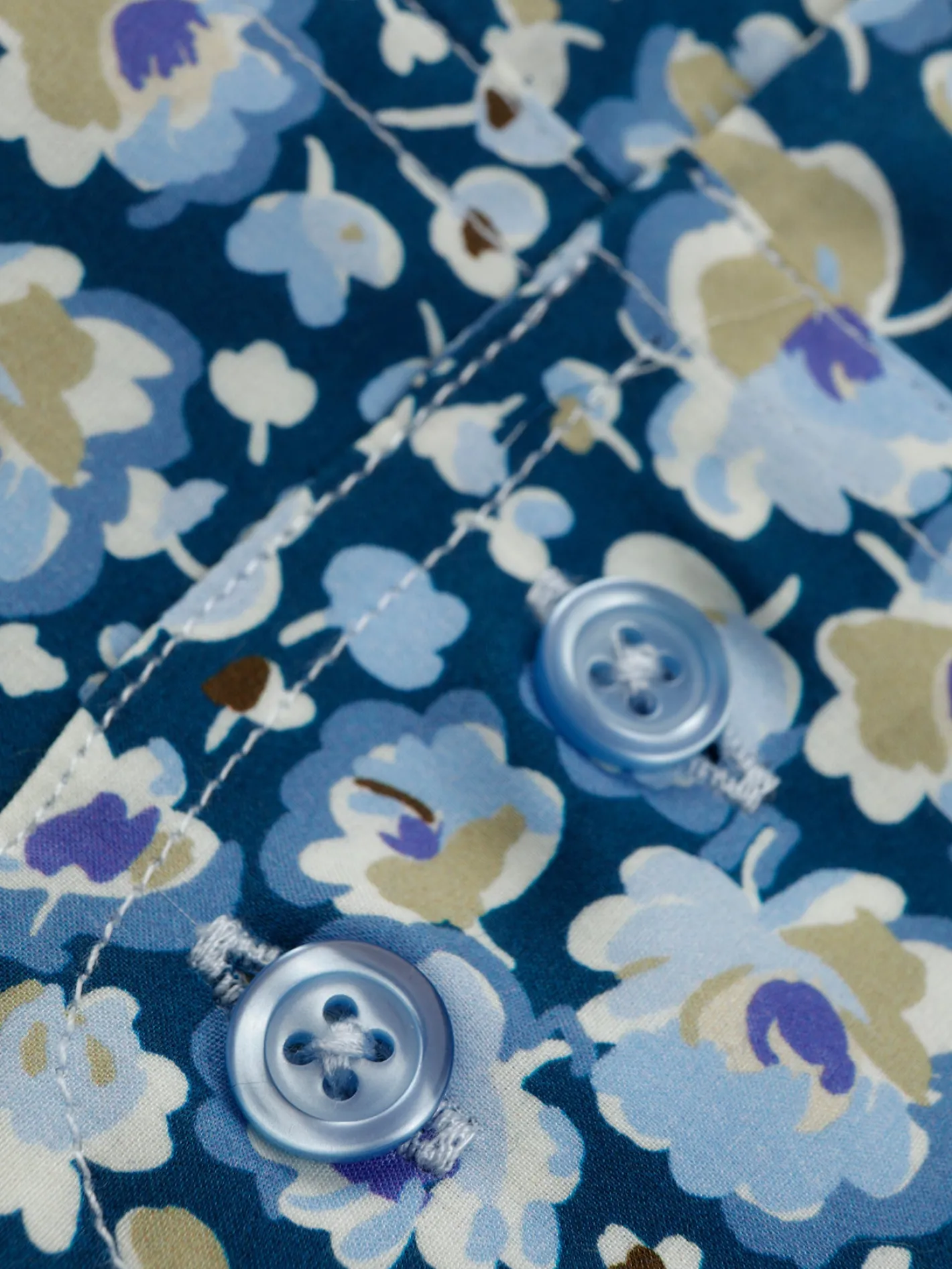 chemise_col_mao_en_liberty__motif_penses_4.webp hollington Chemises*chemise col mao en Liberty® à motif pensées