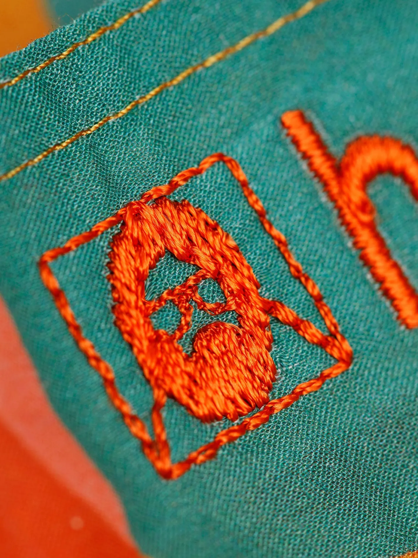 chemise_col_nehru_en_liberty__motif_puzzle_5.webp hollington Chemises*chemise col nehru en Liberty® à motif puzzle