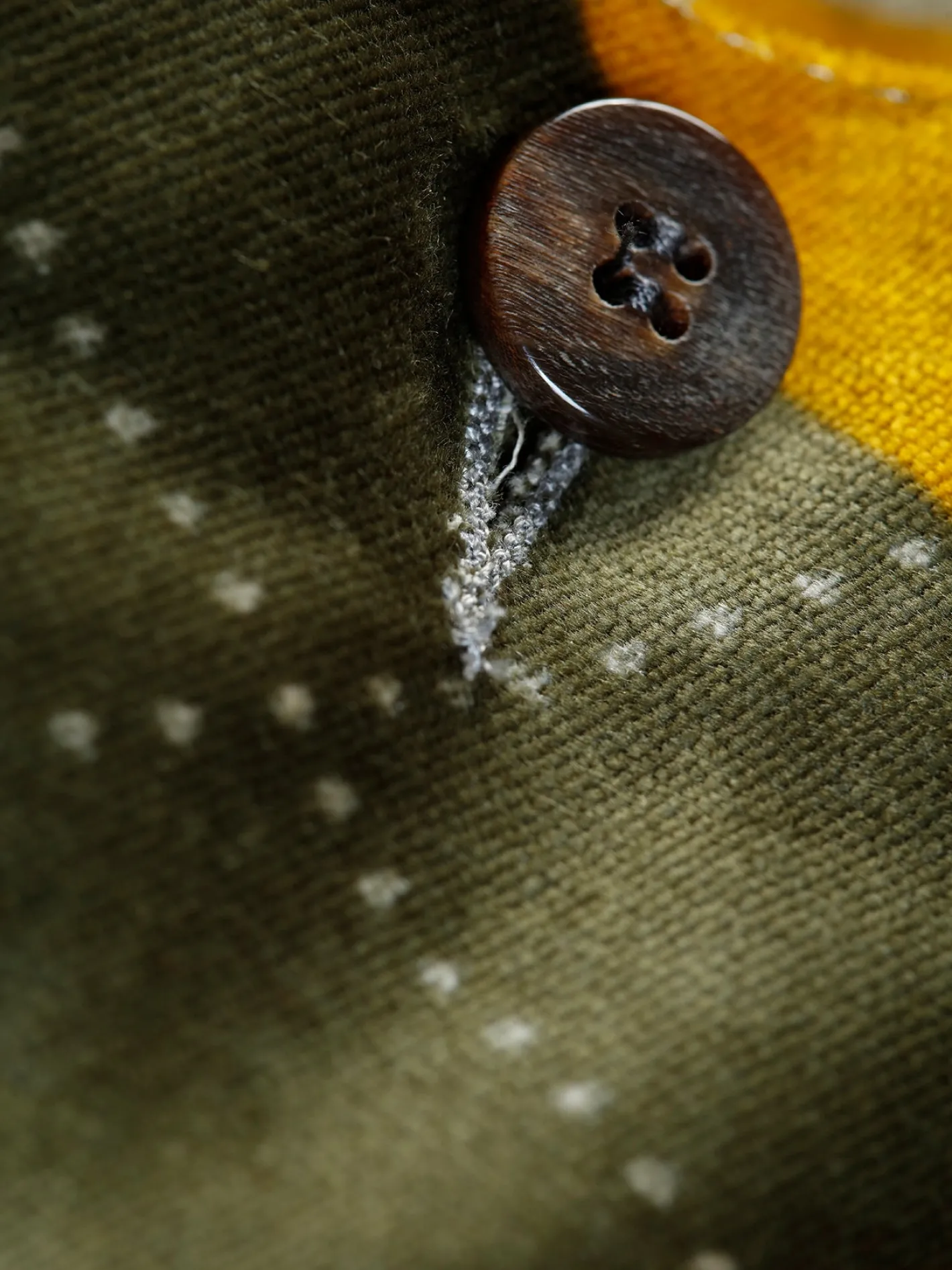 gilet__poches_passepoiles_en_velours_argyle_9.webp hollington Gilets*gilet à poches passepoilées en velours argyle