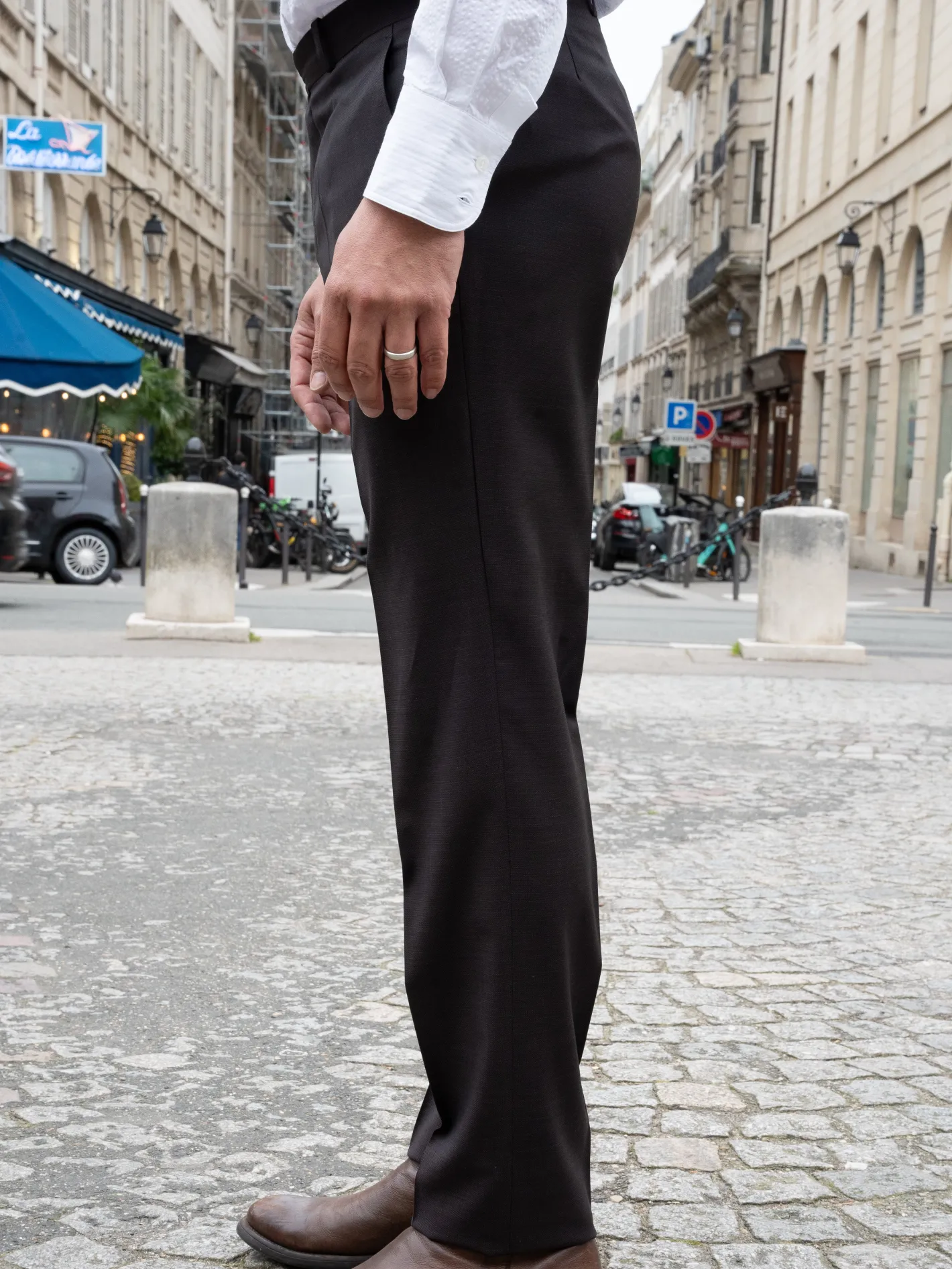 pantalon_italien_siza_en_laine_infroissable_dt_cigare_4.webp hollington Pantalons*pantalon italien siza en laine infroissable d’été cigare