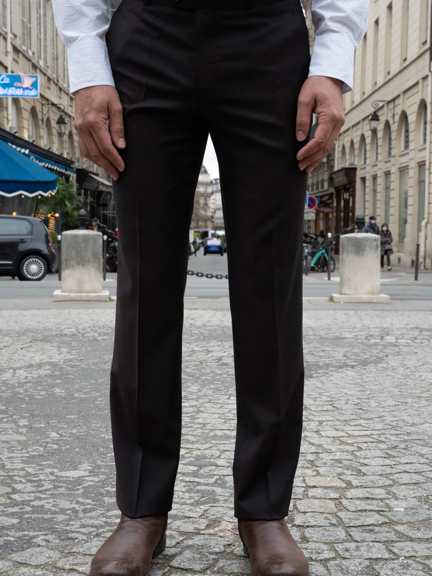 pantalon_italien_siza_en_laine_infroissable_dt_cigare_8.webp hollington Pantalons*pantalon italien siza en laine infroissable d’été cigare