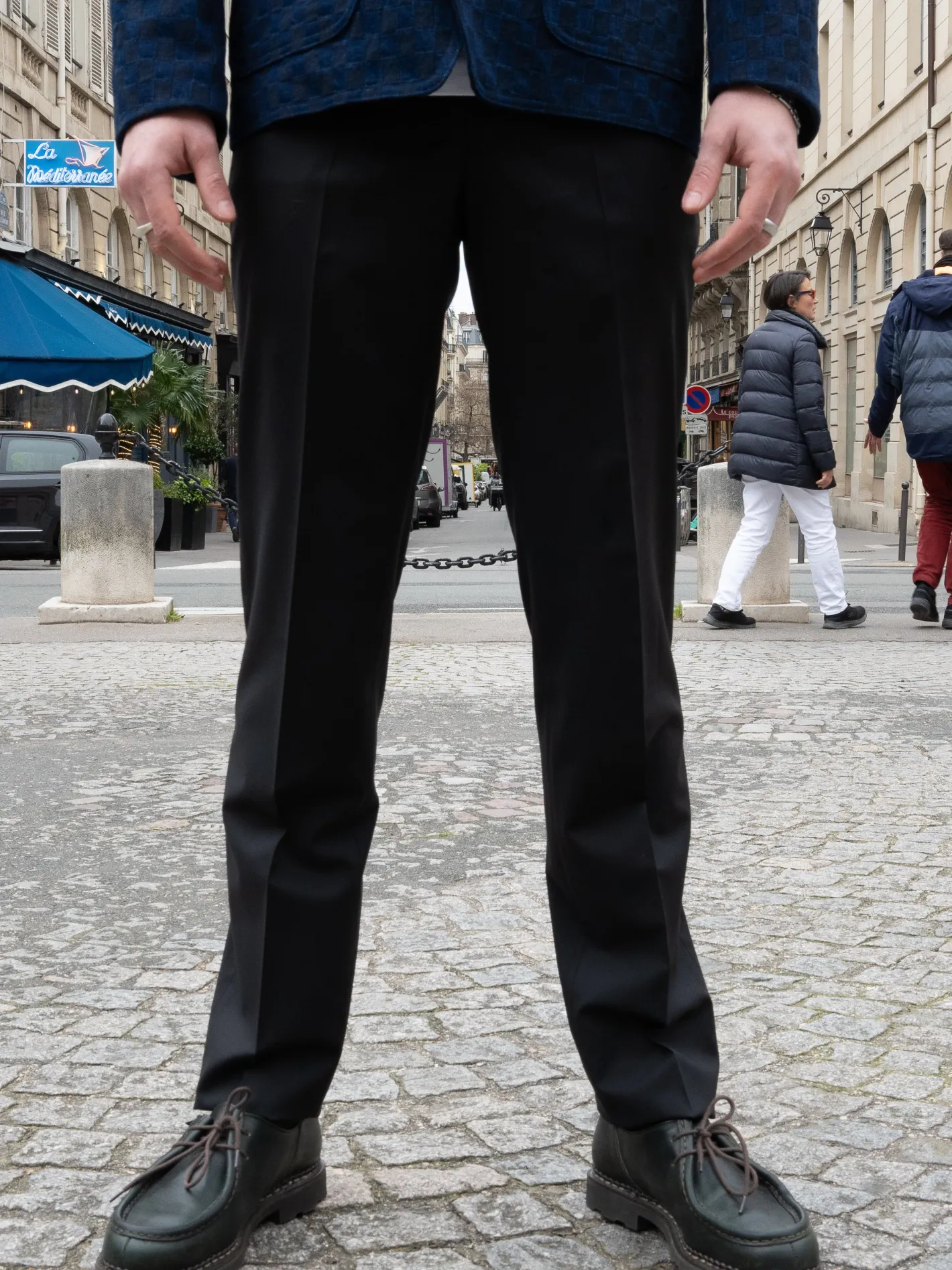 pantalon_italien_siza_en_toile_de_laine_infroissable_noire_7.webp hollington Pantalons*pantalon italien siza en toile de laine infroissable noire