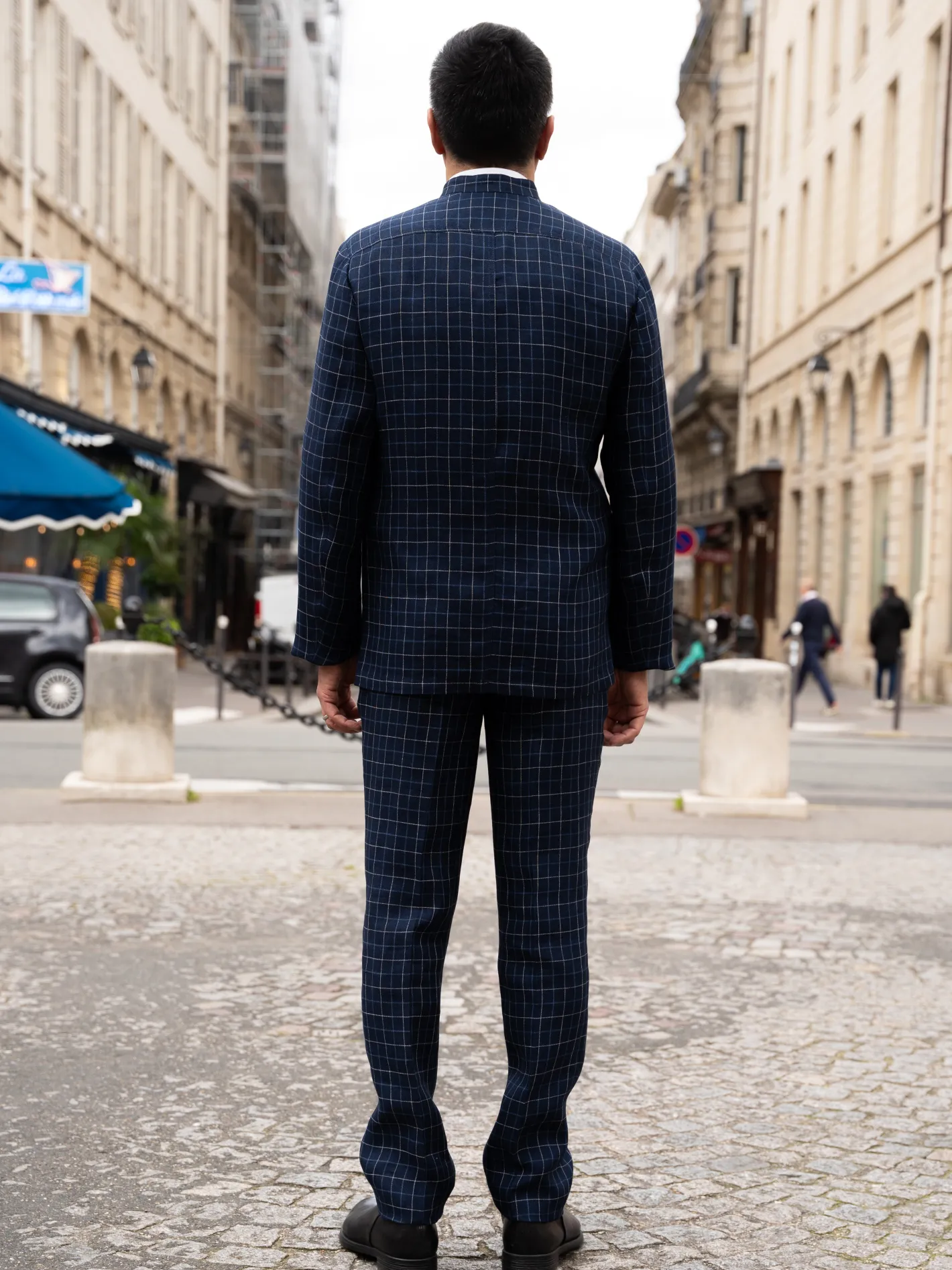 pantalon_italien_siza_en_toile_de_lin__carreaux_british_blue_and_chalk_8.webp hollington Pantalons*pantalon italien siza en toile de lin à carreaux British blue and chalk