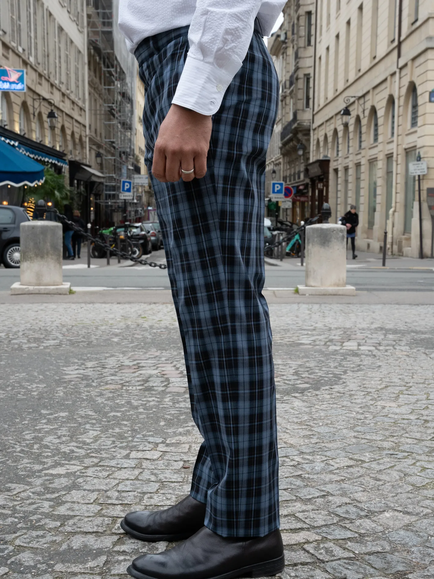 pantalon_italien_siza_en_toile_extensible__carreaux_navy_14.webp hollington Pantalons*pantalon italien siza en toile extensible à carreaux navy