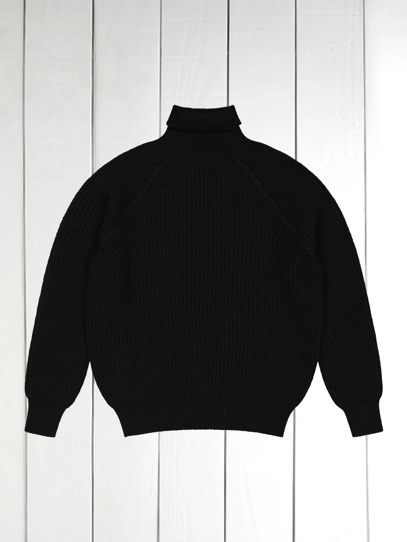 hollington Inis Meáin | Maille*pull marin à col roulé Inis Meain en mérinos et cachemire noir