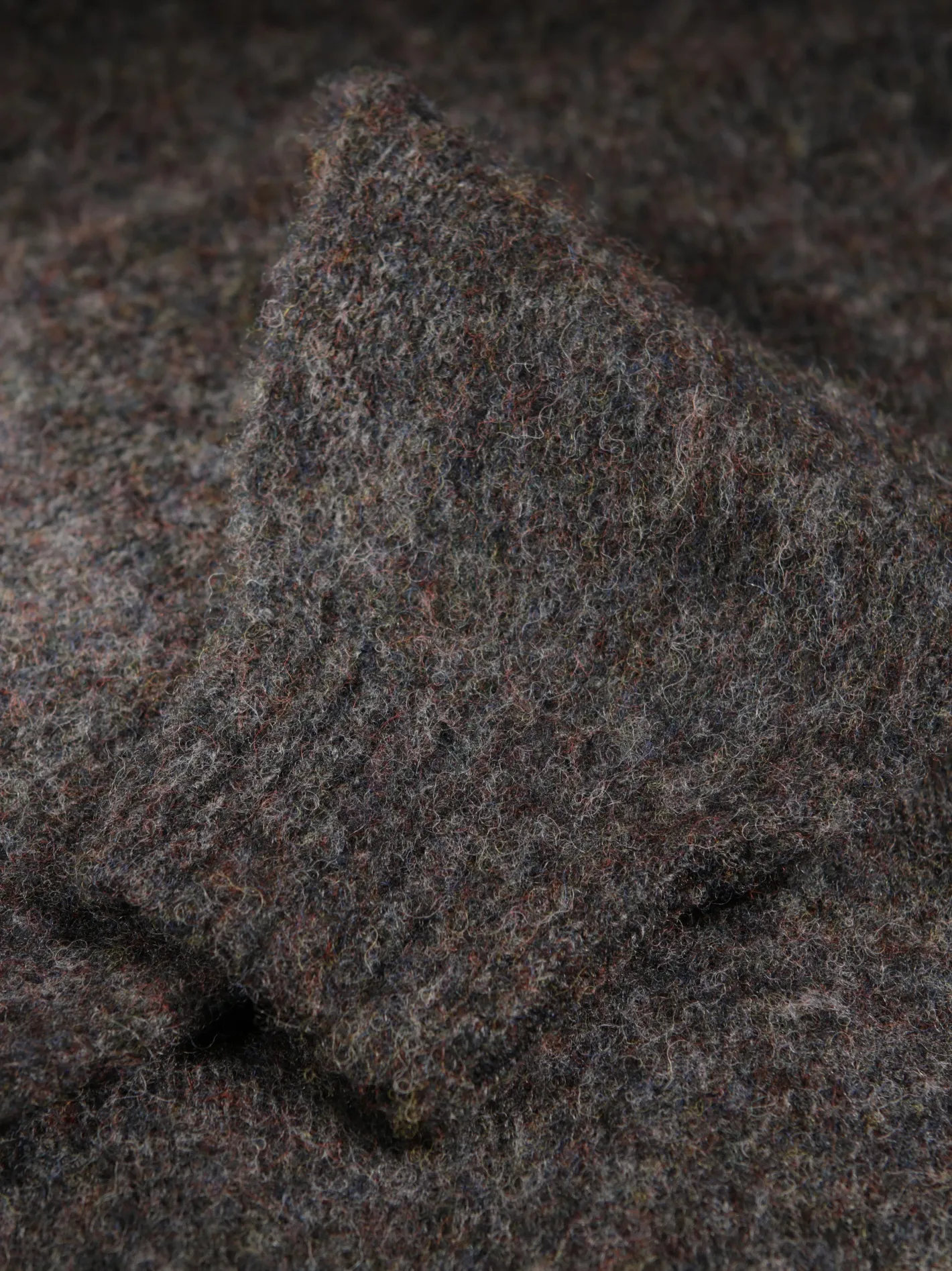 pullover__col_rond___shaggy_wool_charbon_2.webp hollington Maille*pull-over à col rond 100 % shaggy wool charbon