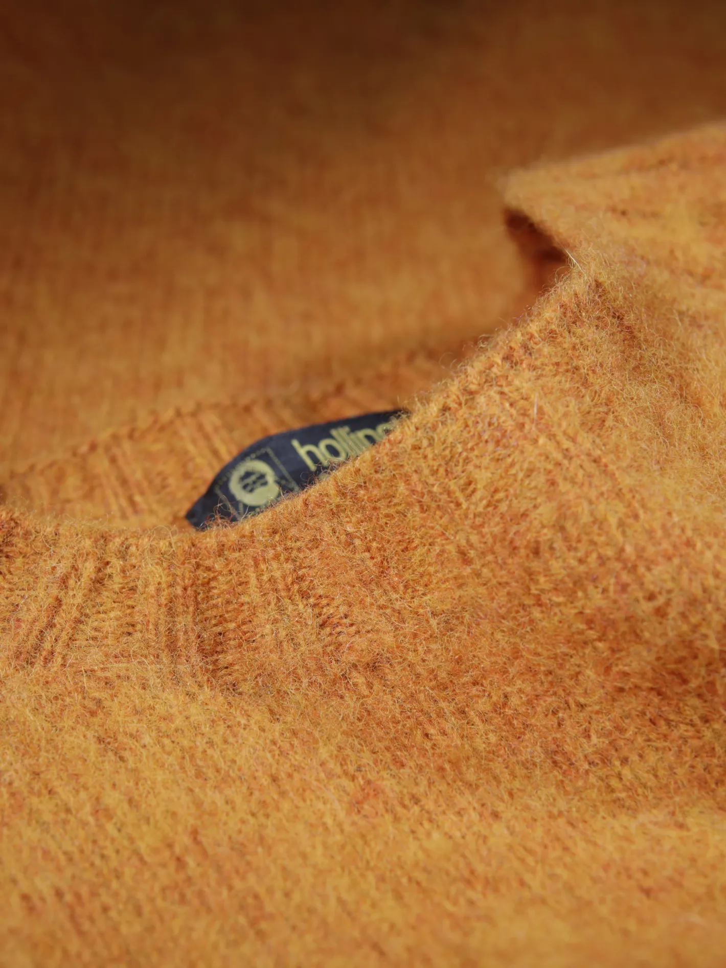 pullover__col_rond___shaggy_wool_feuille_dautomne_2.webp hollington Maille*pull-over à col rond 100 % shaggy wool feuille d'automne