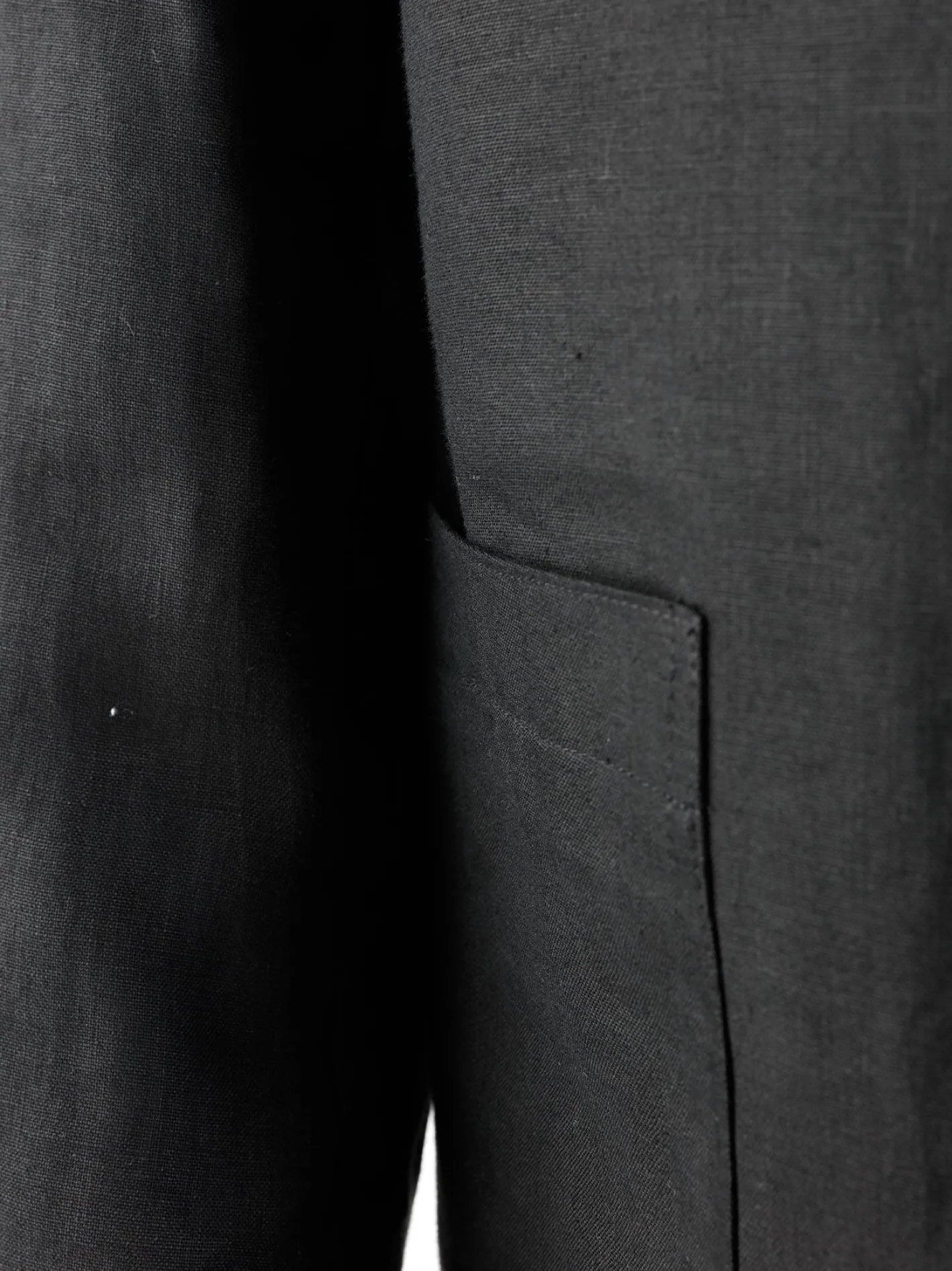 veste_tyrol_ajuste_en_toile_pur_lin_noir_trs_lgre_3.webp hollington Vestes & Manteaux*veste tyrol ajustée en toile pur lin noir très légère